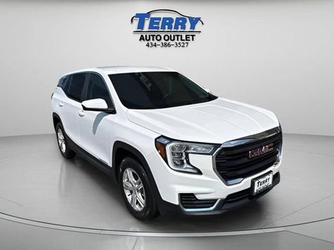 Used 2024 GMC Terrain SLE AWD/4WD image 2