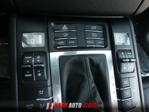 Used 2015 Porsche Macan S AWD/4WD image 56