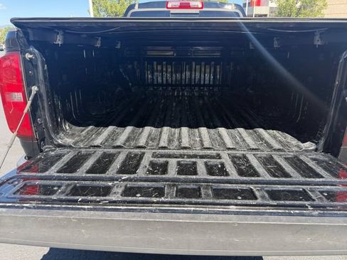 Used 2019 Chevrolet Colorado Z71 AWD/4WD image 15