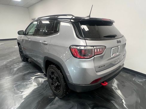Used 2024 Jeep Compass Trailhawk image 17
