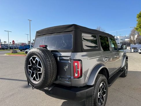 Used 2024 Ford Bronco Outer Banks AWD/4WD image 6