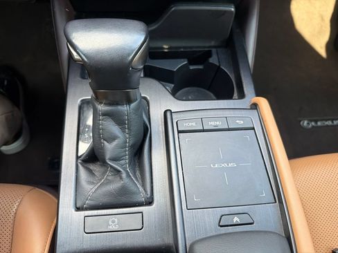 Used 2021 Lexus ES 350 w/ Premium Package FWD image 20
