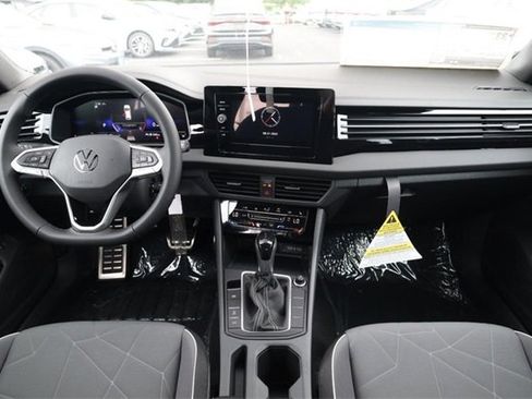 New 2025 Volkswagen Jetta Sport image 21