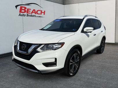 Used 2020 Nissan Rogue SV w/ Premium Package