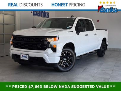 Certified 2023 Chevrolet Silverado 1500 Custom w/ LPO, Dark Essentials Package