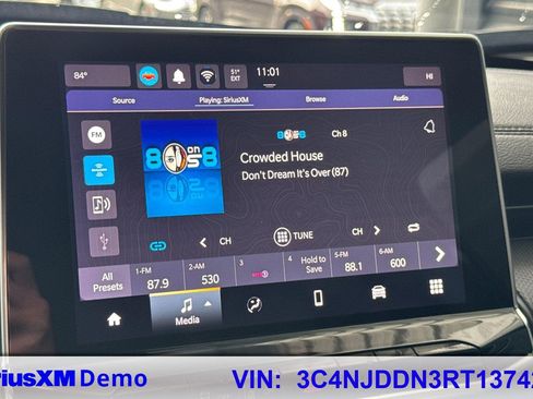 Used 2024 Jeep Compass Trailhawk image 32