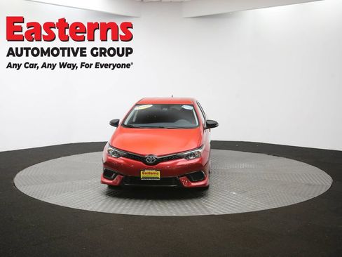 Used 2018 Toyota Corolla iM w/ Carpet Mat Package (TMS) image 50