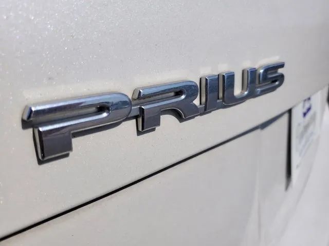 Used 2013 Toyota Prius Two FWD image 10