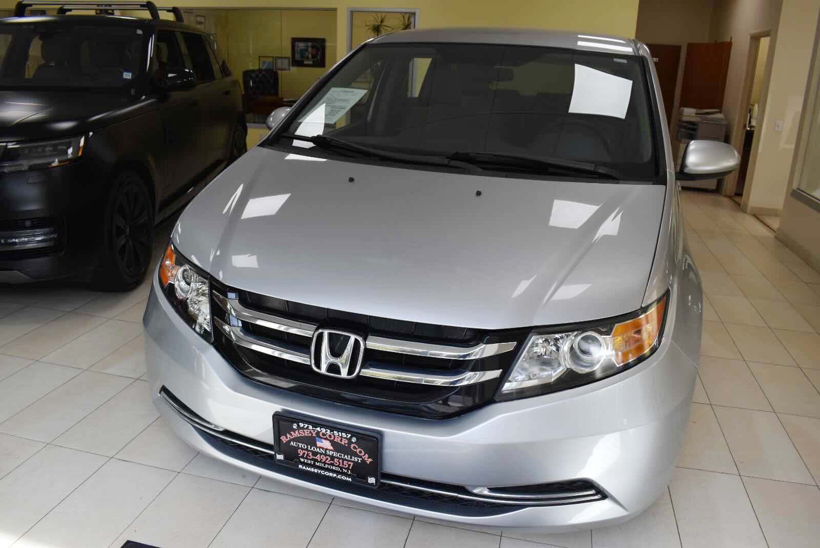 Used 2015 Honda Odyssey EX image 9