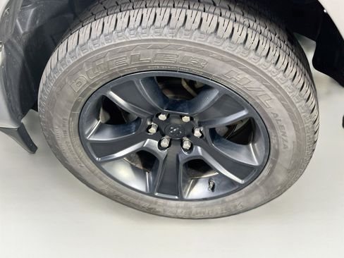Used 2022 RAM 1500 Big Horn w/ Night Edition AWD/4WD image 29