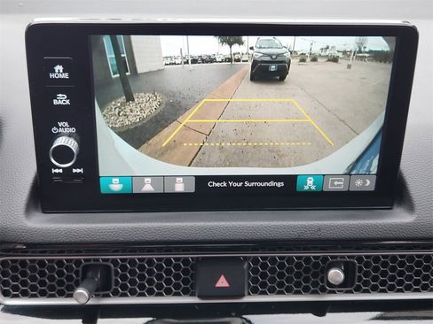 Used 2024 Honda Civic Touring image 17