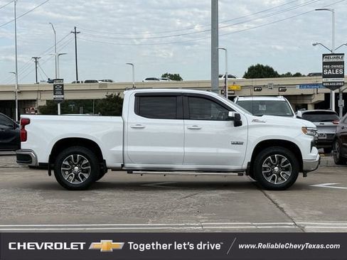 Used 2025 Chevrolet Silverado 1500 LT AWD/4WD image 5