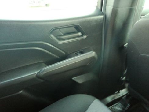 Used 2023 Chevrolet Colorado W/T RWD image 25