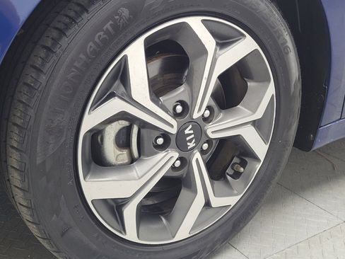 Used 2021 Kia Forte LXS image 31