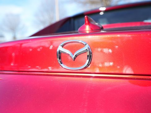 Certified 2025 MAZDA MX-5 Miata RF Grand Touring w/ Weather Package image 33