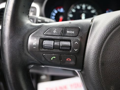 Used 2018 Kia Sorento LX w/ LX V6 Convenience Package image 27