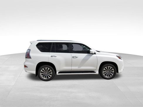 Used 2022 Lexus GX 460 Luxury w/ Off Road Package AWD/4WD image 5