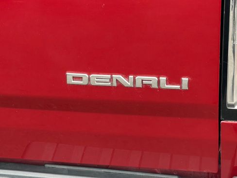 Used 2018 GMC Canyon Denali image 47