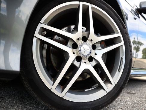 Used 2016 Mercedes-Benz E 350 E 350 4MATIC Sedan 4D image 21