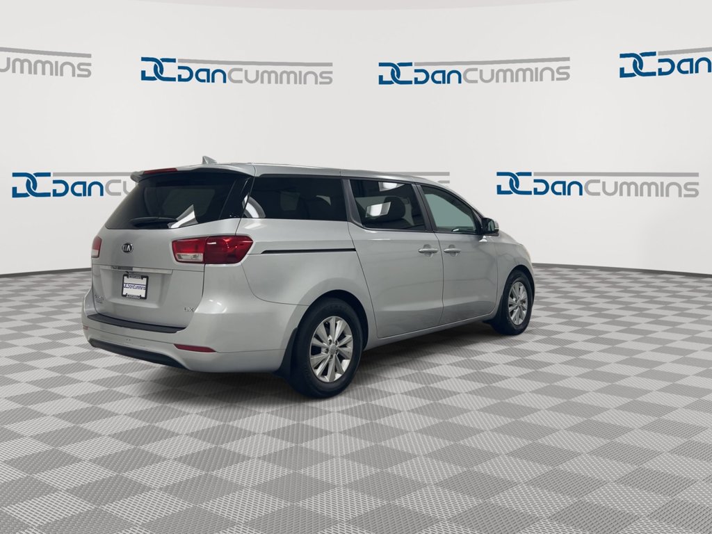 Used 2018 Kia Sedona LX FWD image 8