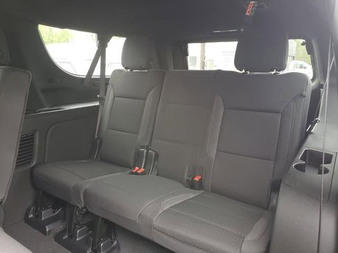 New 2026 Chevrolet Suburban LS AWD/4WD image 15