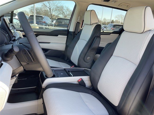 New 2027 Honda Odyssey Elite image 24