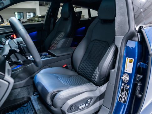 Used 2024 Lamborghini Urus S image 16