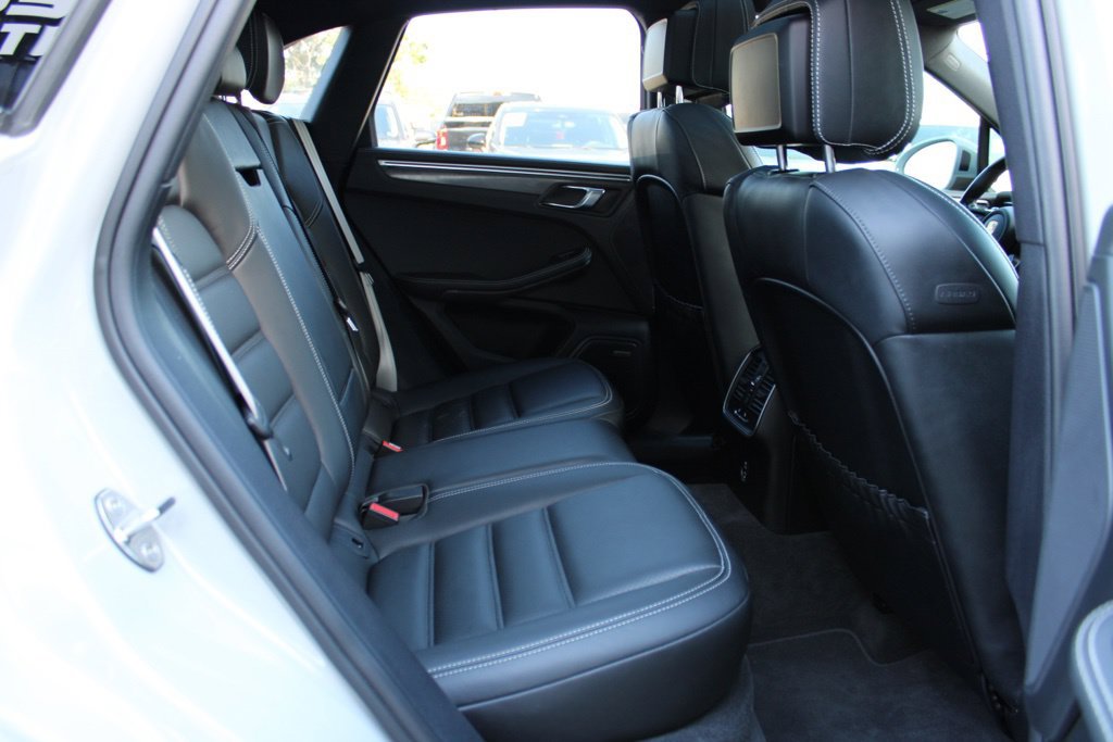 Used 2023 Porsche Macan GTS w/ Premium Package Plus AWD/4WD image 12
