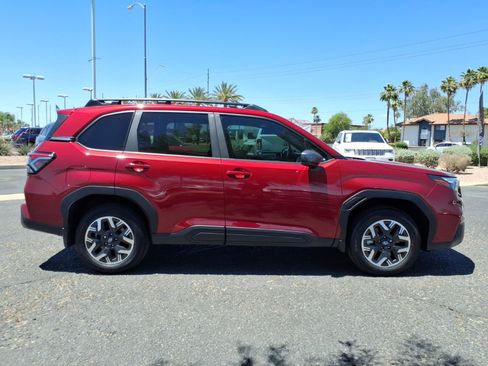 Used 2026 Subaru Forester Premium w/ Base/Premium Package AWD/4WD image 8