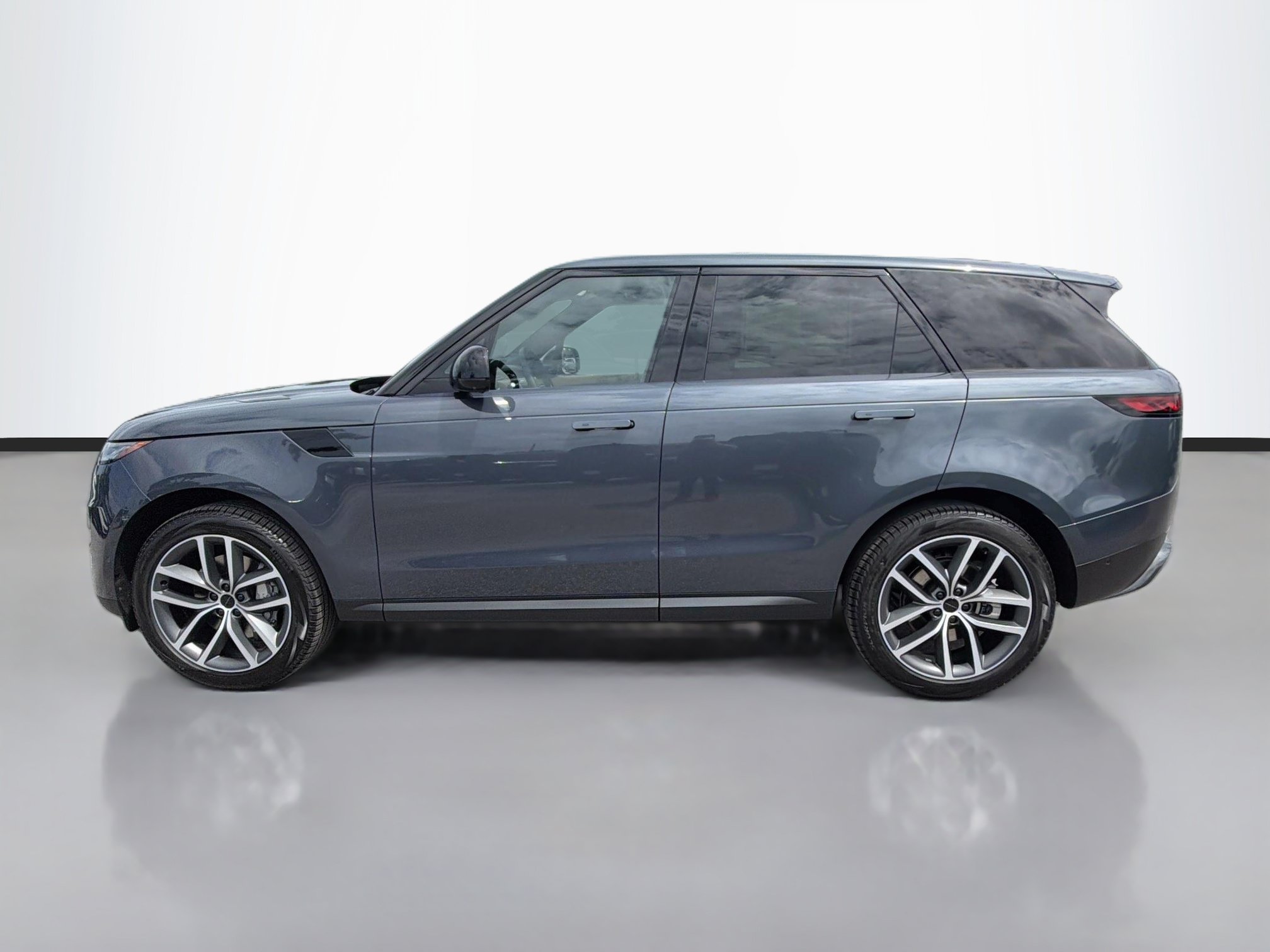 New 2027 Land Rover Range Rover Sport SE AWD/4WD image 2