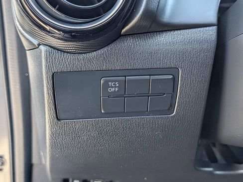 Used 2019 MAZDA CX-3 Touring image 27