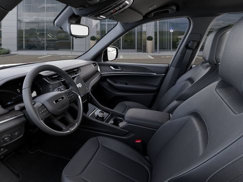 New 2025 Jeep Grand Cherokee L Limited w/ Black Appearance Package RWD image 23