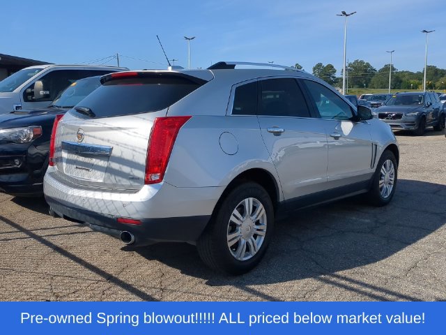 Used 2016 Cadillac SRX Luxury w/ Driver Awareness Package AWD/4WD image 2