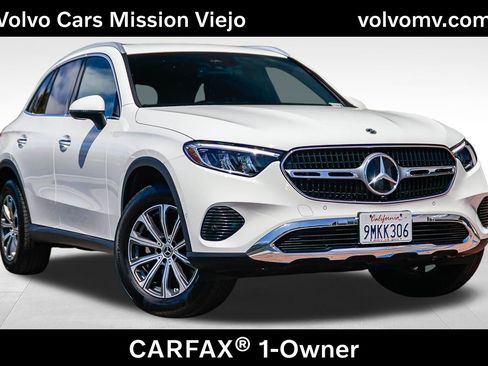 Used 2024 Mercedes-Benz GLC 300 image 1