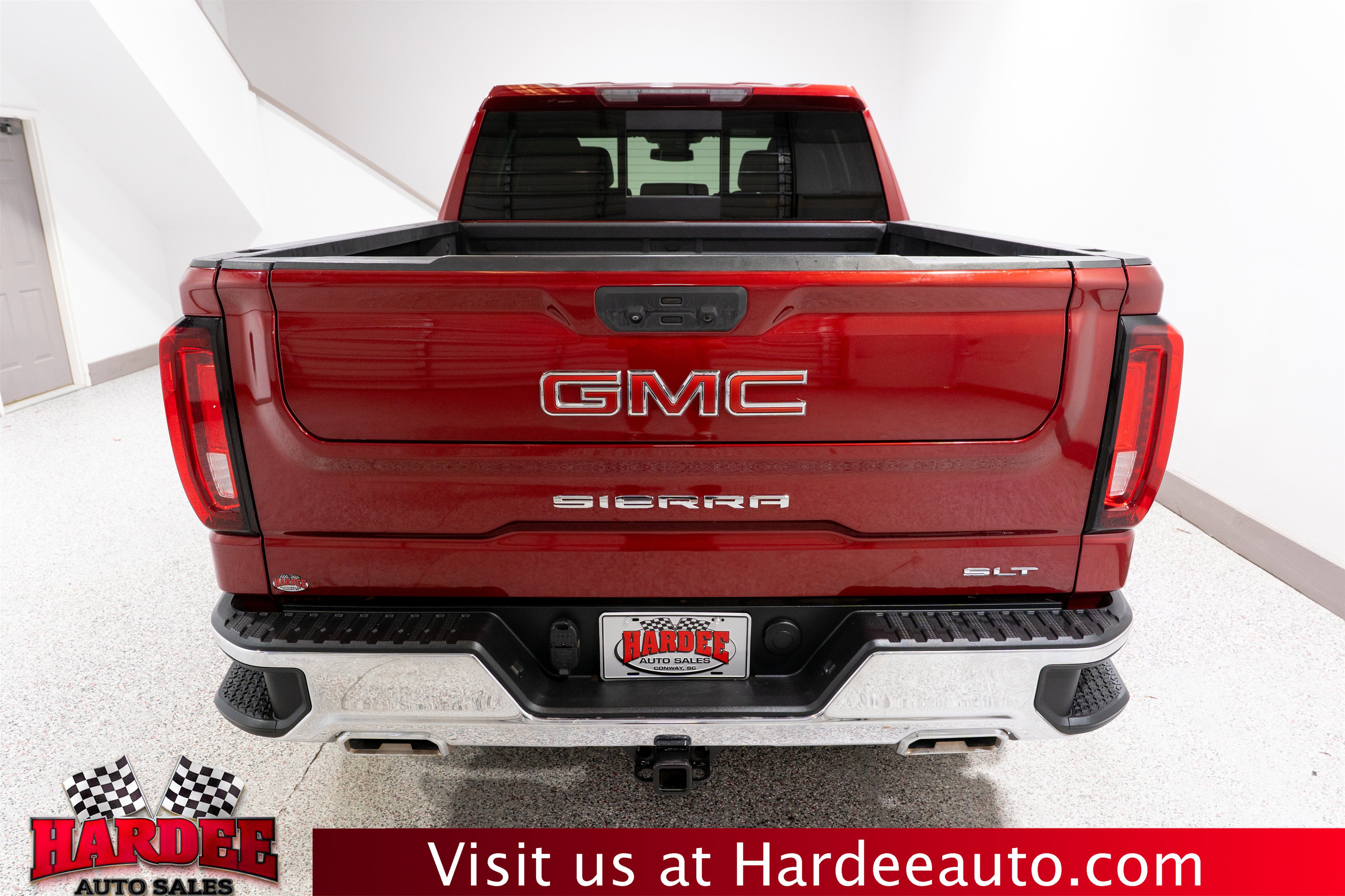 Used 2023 GMC Sierra 1500 SLT w/ SLT Premium Package AWD/4WD image 4