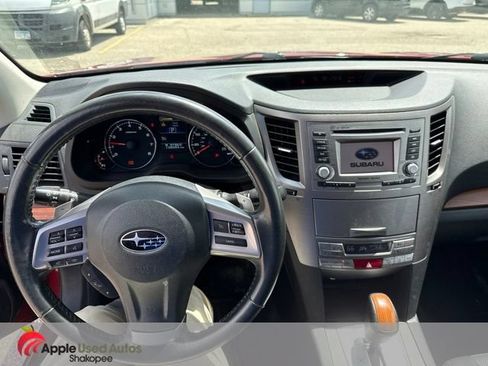 Used 2013 Subaru Outback 2.5i Limited AWD/4WD image 10