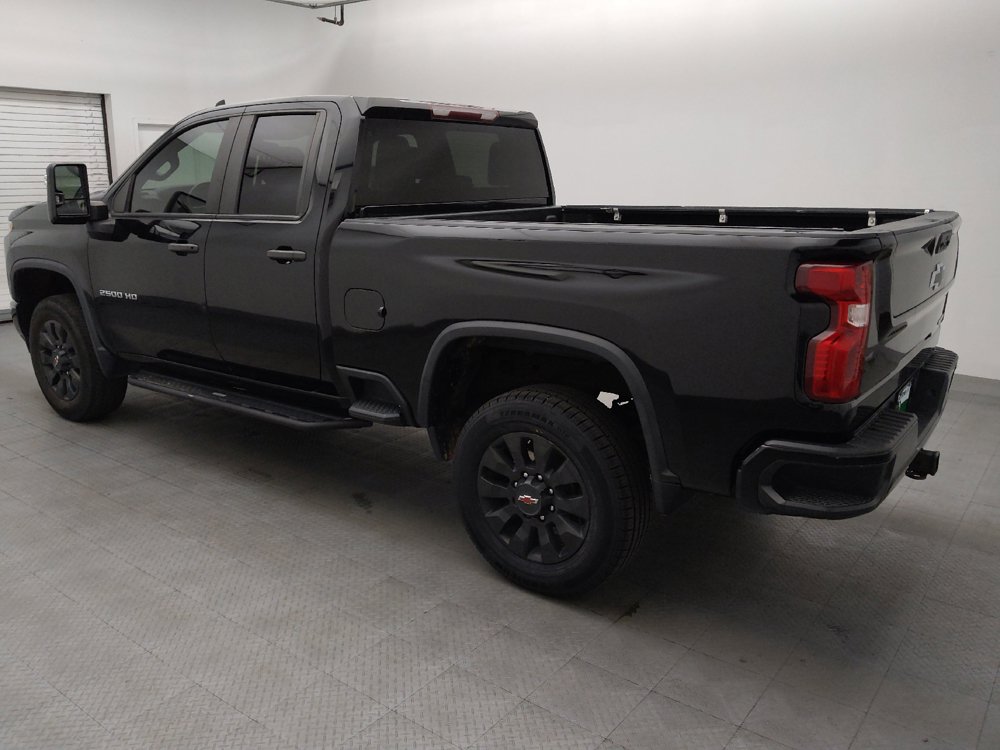 Used 2022 Chevrolet Silverado 2500 Custom w/ Custom Value Package RWD image 3
