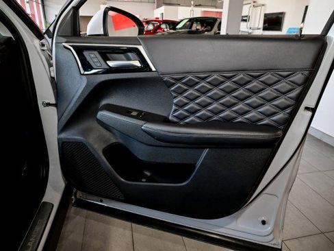 Used 2023 Mitsubishi Outlander SEL 40th Anniversary image 32