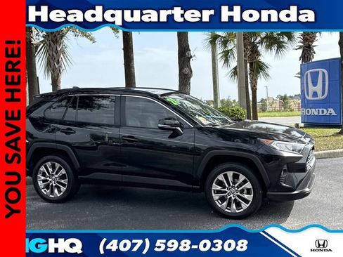 Used 2021 Toyota RAV4 XLE Premium FWD image 1