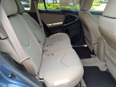 Used 2012 Toyota RAV4 FWD w/ Upgrade Value Pkg image 15