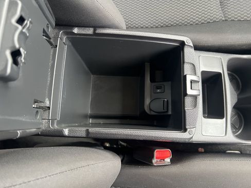 Certified 2022 Nissan Rogue Sport S image 25