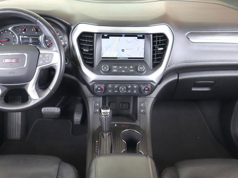 Used 2019 GMC Acadia SLT FWD image 17