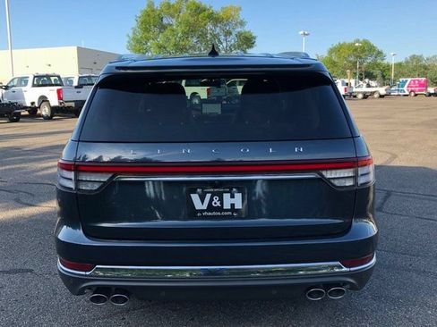 Used 2023 Lincoln Aviator Reserve w/ Elements Package Plus AWD/4WD image 26