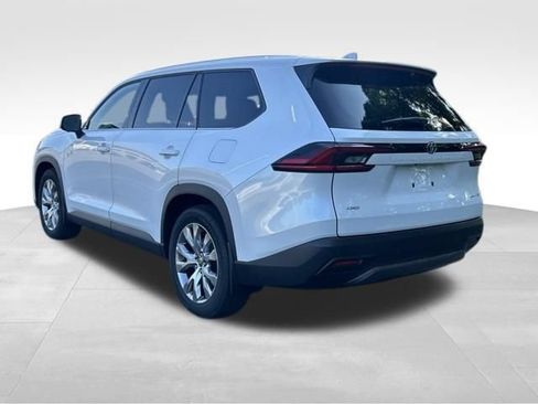 Certified 2025 Toyota Grand Highlander AWD image 3