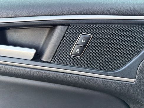 Used 2024 Ford Edge SEL image 24