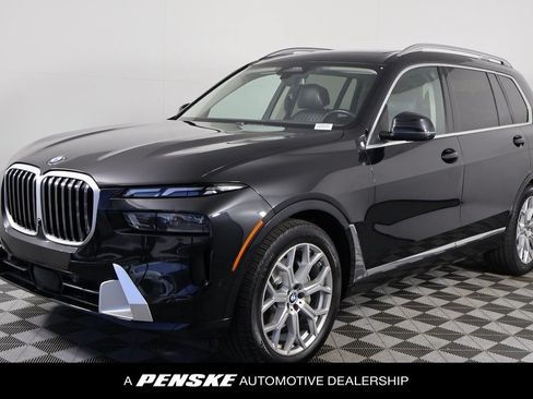 Used 2023 BMW X7 xDrive40i AWD/4WD image 1