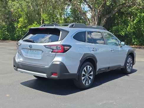 Used 2024 Subaru Outback Limited AWD/4WD image 6