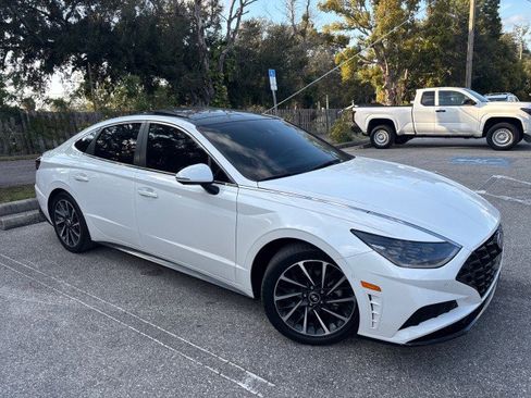Used 2022 Hyundai Sonata Limited w/ Cargo Package image 7