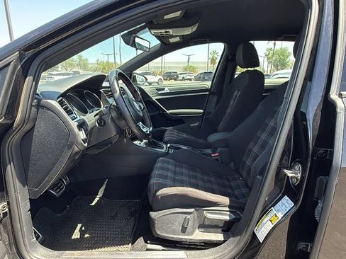 Used 2018 Volkswagen GTI S FWD image 15