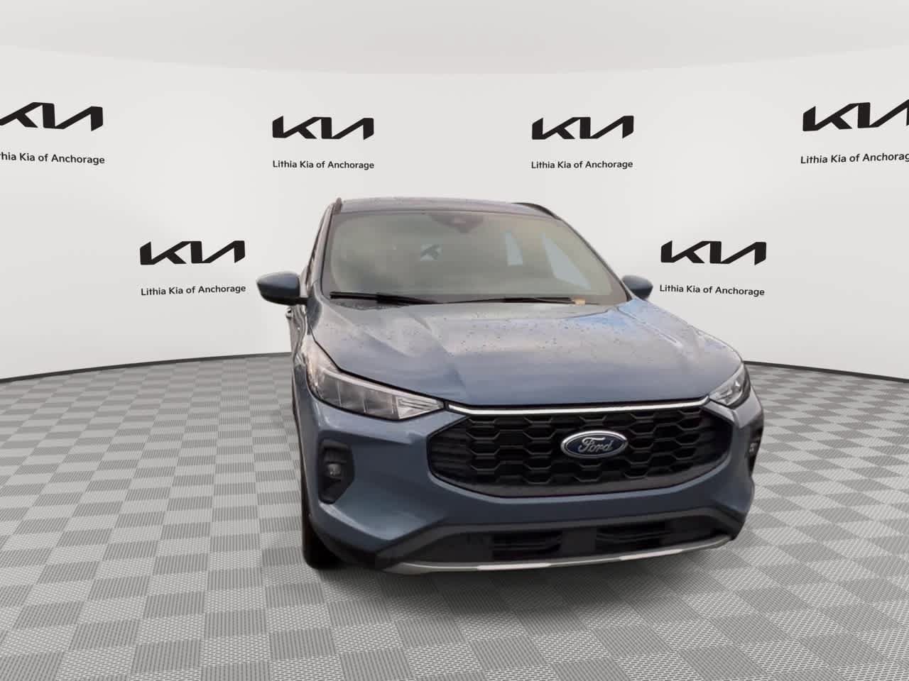 Used 2025 Ford Escape ST-Line Select AWD/4WD image 4